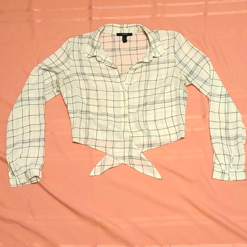 Forever 21 Crop Button Down Blouse, Size M
